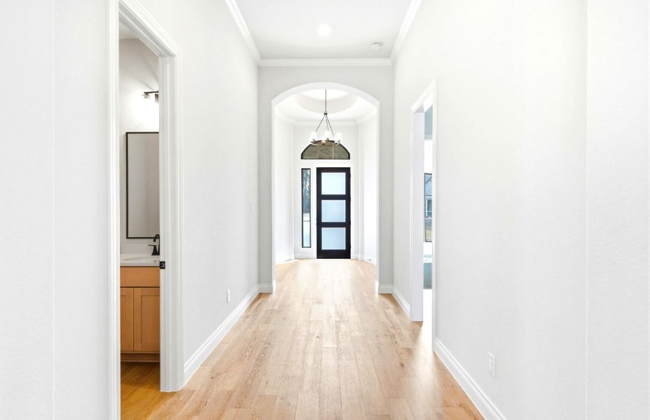 Spacious, unfurnished interior of a new home in The Highlands 55′, Porter (Image 30).