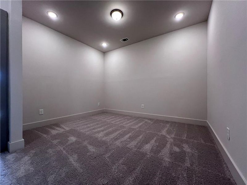 Spacious, unfurnished interior of a new home in , Norcross (Image 18).