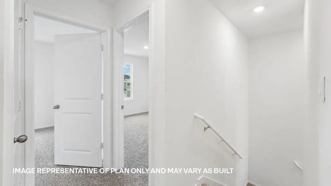 Spacious, unfurnished interior of a new home in Valverde, Bastrop (Image 28).