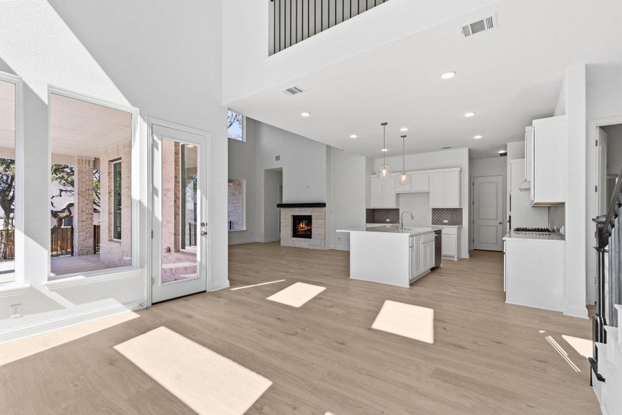 From Casual Dining to Kitchen