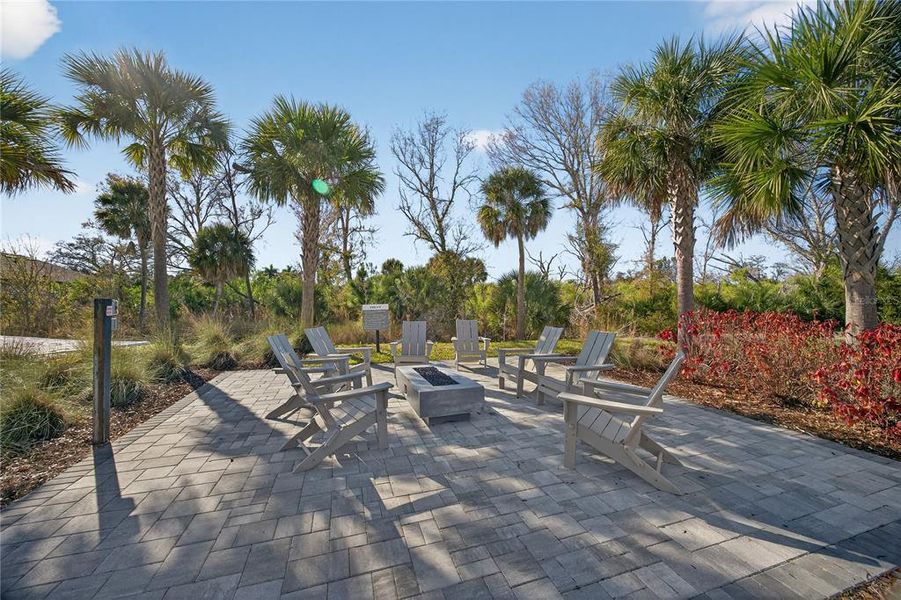 Community amenities in , Nokomis (Image 53).