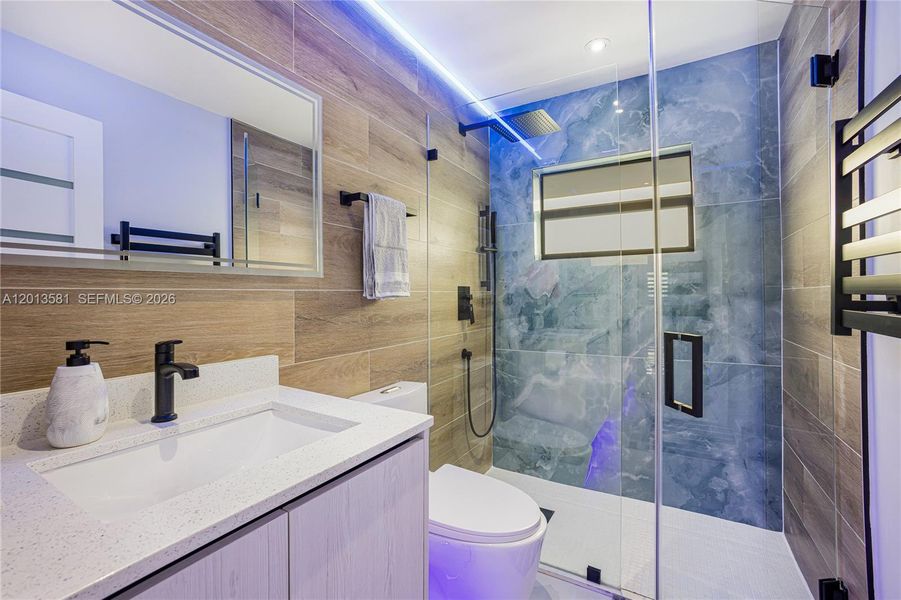 Furnished interior view inside a new home in , Fort Lauderdale (Image 16).