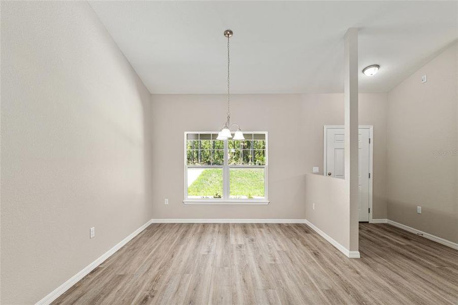 Spacious, unfurnished interior of a new home in , Dunnellon (Image 37).