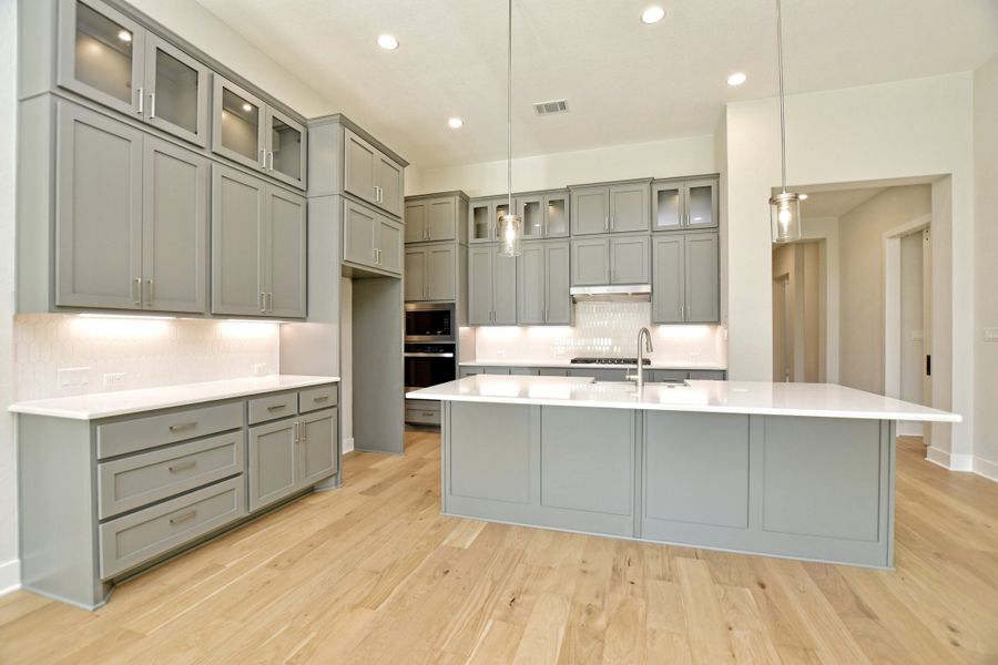Representative furnished interior of a home built from the Sapphire by Giddens Homes in Riverstone, Georgetown (Image 7).