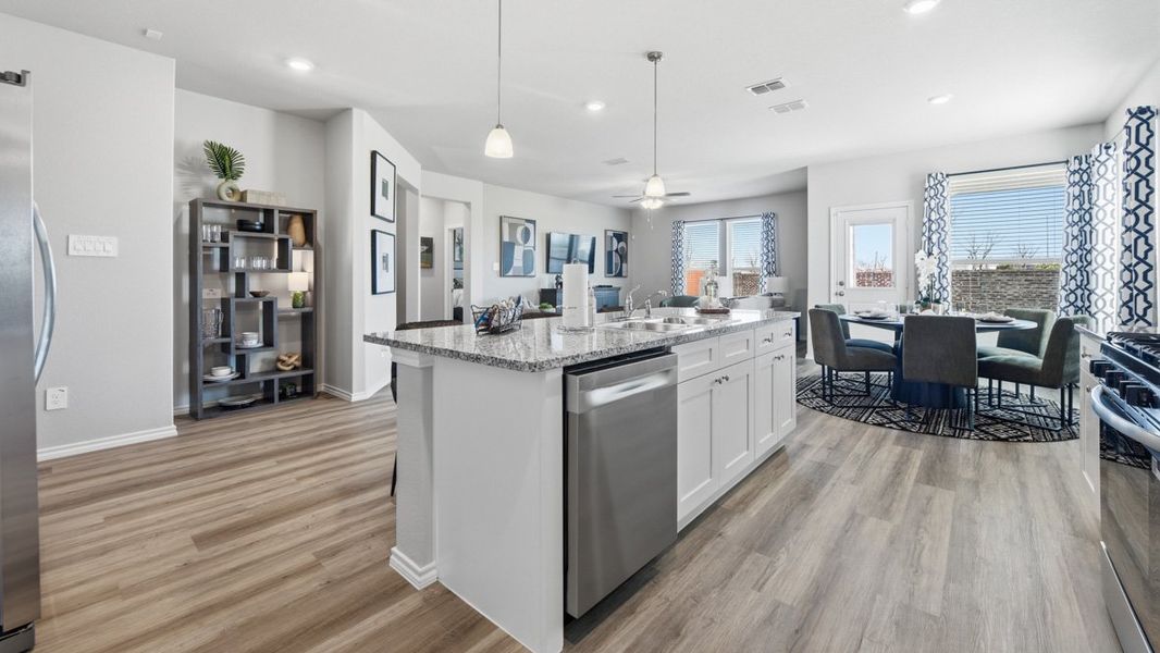 Furnished interior view inside a new home in Trails of Elizabeth Creek, Fort Worth (Image 9).