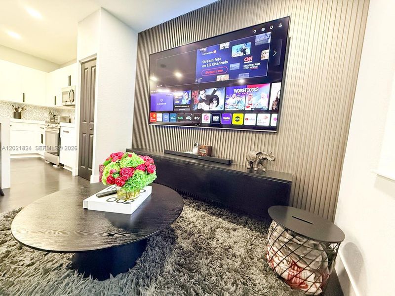 Furnished interior view inside a new home in , Coral Springs (Image 16).