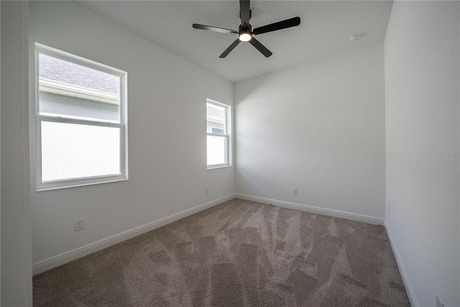 Spacious, unfurnished interior of a new home in , Ocala (Image 25).