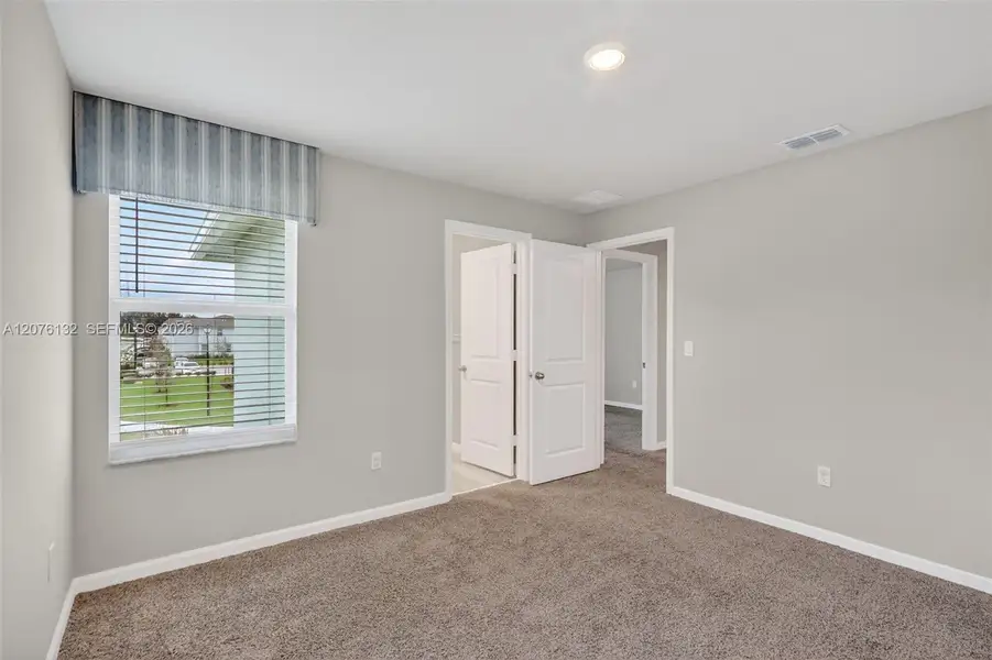 Spacious, unfurnished interior of a new home in , Stuart (Image 18).