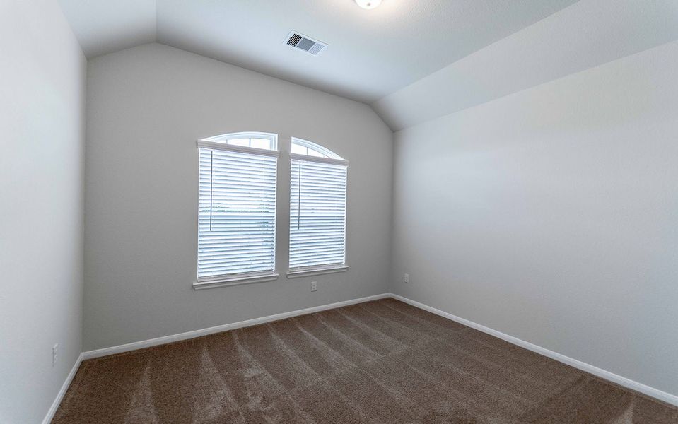Spacious, unfurnished interior of a new home in Canterra Creek, Iowa Colony (Image 33). Spacious, unfurnished interior of a new home in Canterra Creek, Iowa Colony (Image 33).