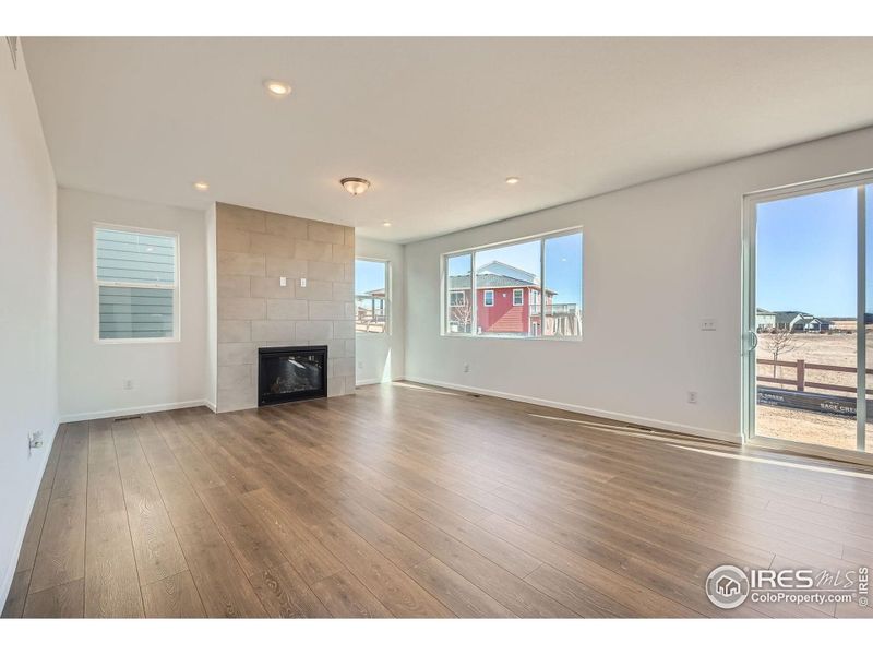 No fireplace in 656 Noola St