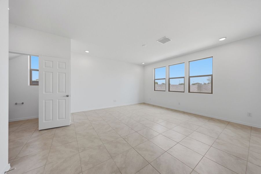 Representative unfurnished interior of a home built from the Fawn by Mattamy Homes in Baker Farms, Phoenix (Image 12).