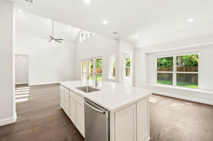 Furnished interior view inside a new home in Legacy Ranch Classic 60, Melissa (Image 17). Furnished interior view inside a new home in Legacy Ranch Classic 60, Melissa (Image 17).