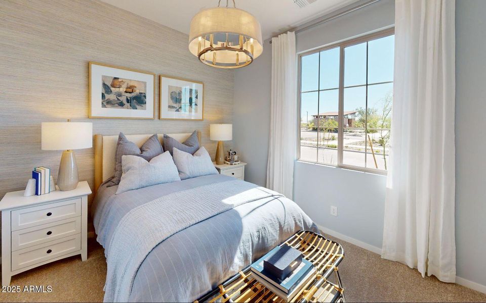 Wildflower-at-Blossom-Rock-Daisy-Bedroom