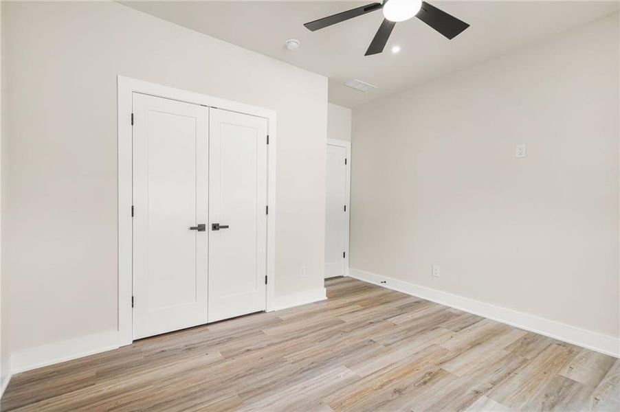 Spacious, unfurnished interior of a new home in , Atlanta (Image 60).