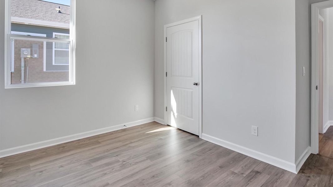 Representative unfurnished interior of a home built from the DESMOND by D.R. Horton in Nexus South, Gallatin (Image 23).