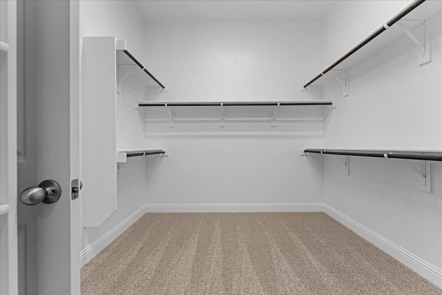 Spacious, unfurnished interior of a new home in Spring Valley Ranch, Paradise (Image 40).