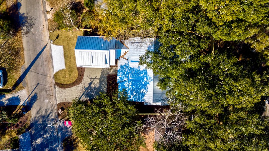 Community amenities in , Mount Pleasant (Image 62).