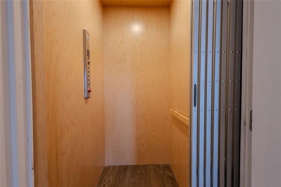 Spacious, unfurnished interior of a new home in , Ruskin (Image 23).