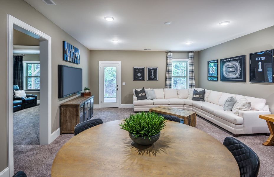 Representative furnished interior of a home built from the Worthington by Pulte Homes in The Retreat at Carolina Ridge, Harrisburg (Image 14).