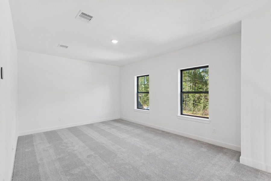 Spacious, unfurnished interior of a new home in Colton 45' Homesites, Todd Mission (Image 30).