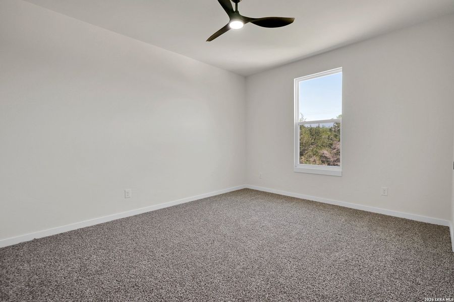 Spacious, unfurnished interior of a new home in , Fischer (Image 36).