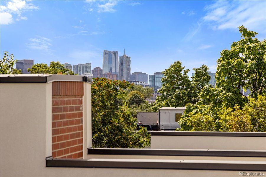 Image 41 of a home in .