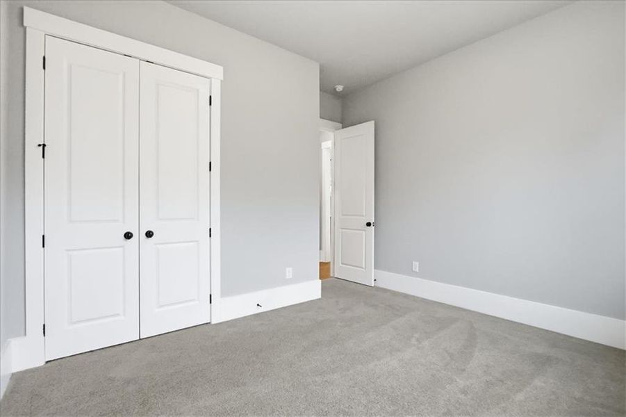 Spacious, unfurnished interior of a new home in Old Town Estates, Dacula (Image 58).