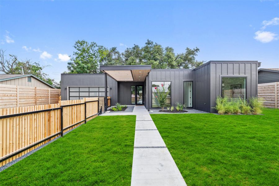 Exterior details and patio area of a home in , Austin (Image 25).