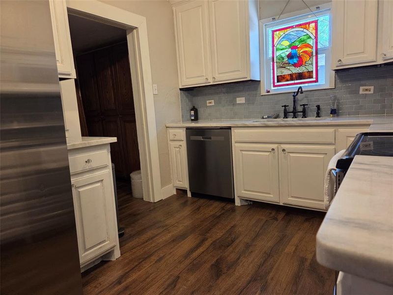 Furnished interior view inside a new home in , Cleburne (Image 12). Furnished interior view inside a new home in , Cleburne (Image 12).