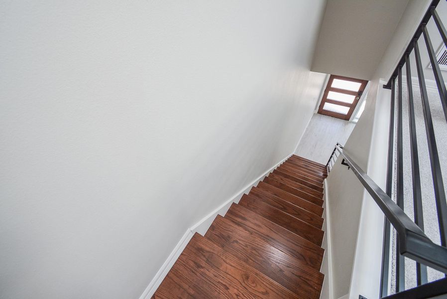 Spacious, unfurnished interior of a new home in , Houston (Image 20).