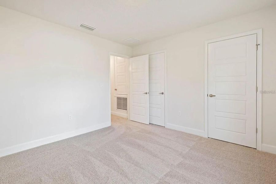 Spacious, unfurnished interior of a new home in Palm Bay, Palm Bay (Image 15).