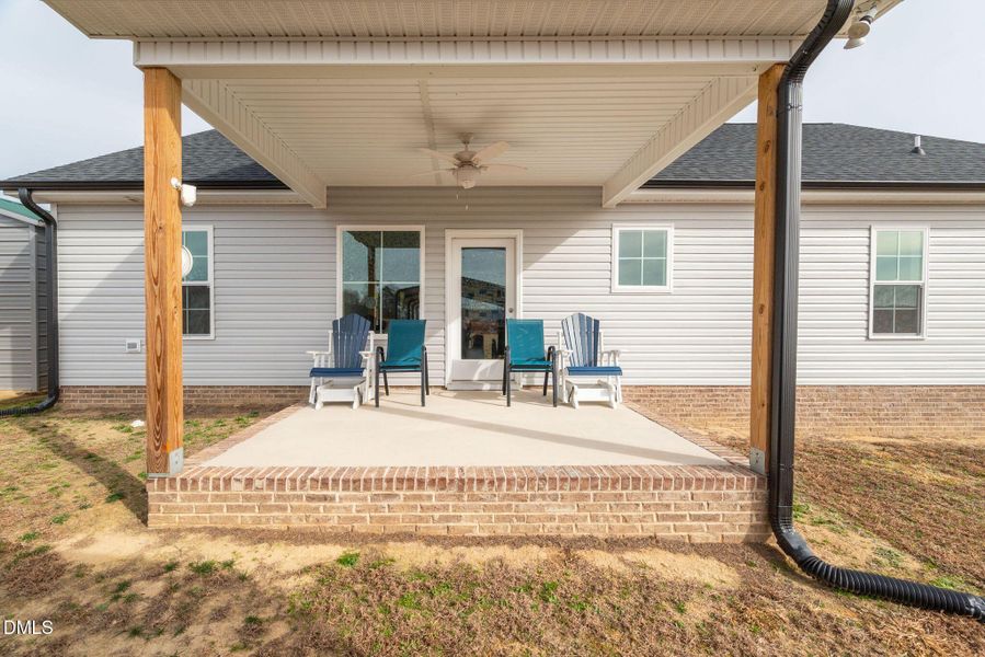 16-web-or-mls-6056-old-smithfield-rd