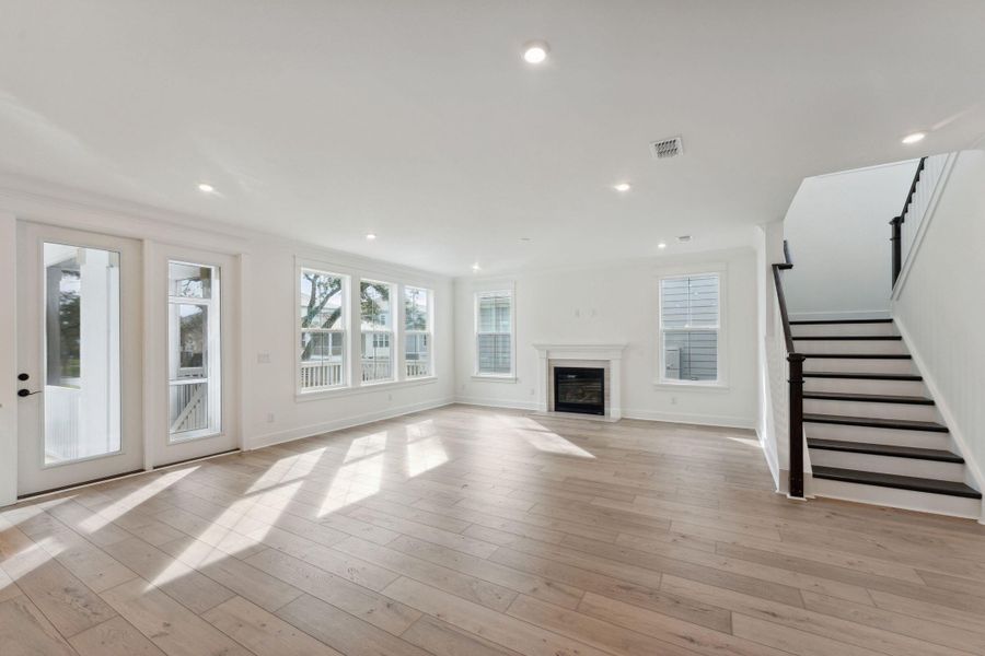 Spacious, unfurnished interior of a new home in Liberty Hill Farm, Mount Pleasant (Image 42).