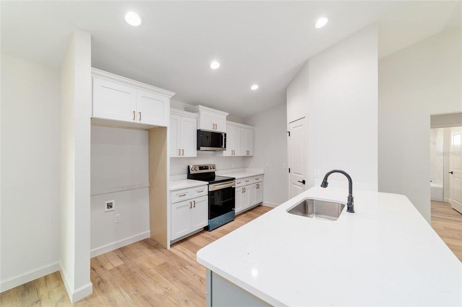 Furnished interior view inside a new home in , Ocala (Image 6).