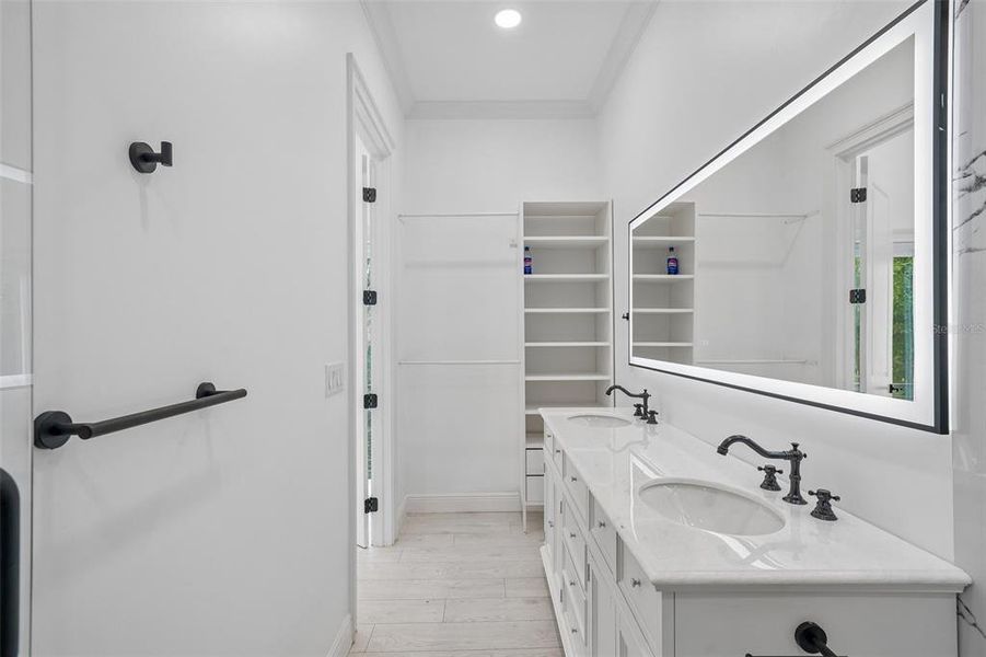 Furnished interior view inside a new home in , Tampa (Image 9).