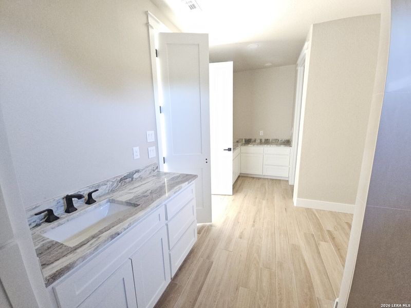 Image 32 of a home in .