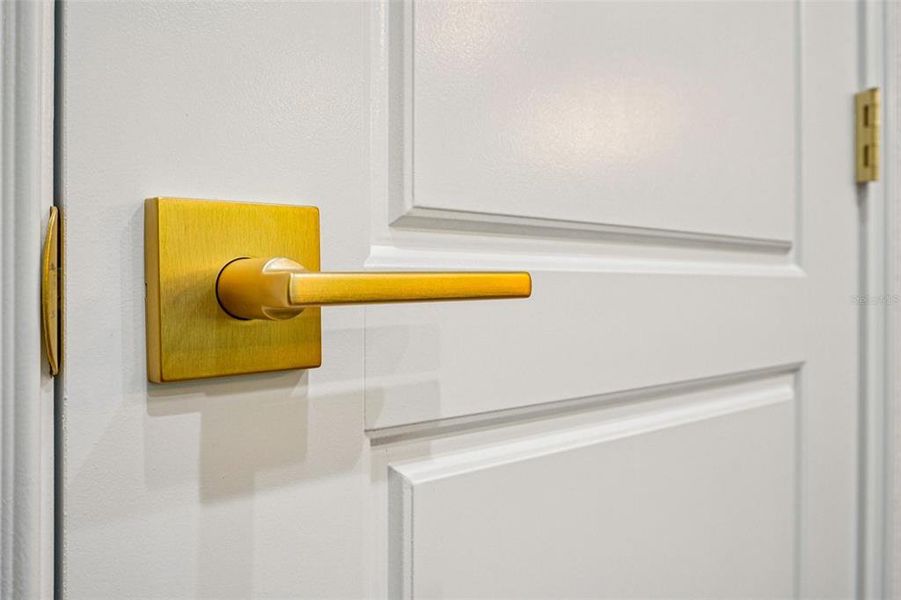 Close-up of interior finishes inside a home in , Citrus Springs (Image 21).