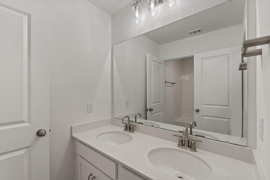 Note: Sample product photo. Actual exterior and interior selections may vary by homesite. Photo may be virtually staged Note: Sample product photo. Actual exterior and interior selections may vary by homesite. Photo may be virtually staged