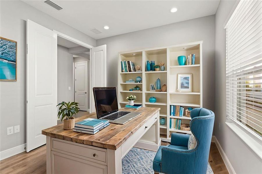 Furnished interior view inside a new home in Palm Grove, Lakewood Ranch (Image 14). Furnished interior view inside a new home in Palm Grove, Lakewood Ranch (Image 14).