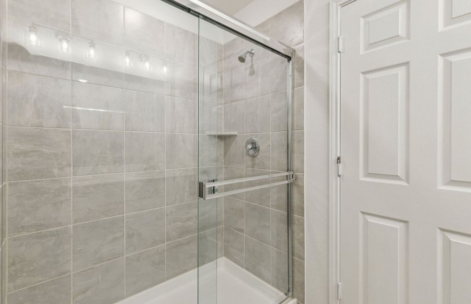 Large shower in owner's bath