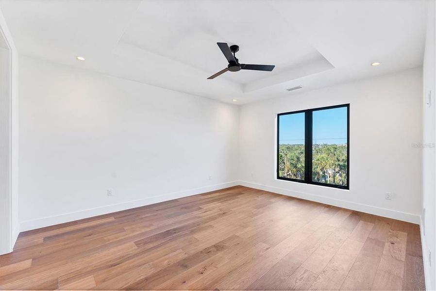 Spacious, unfurnished interior of a new home in , Nokomis (Image 58).