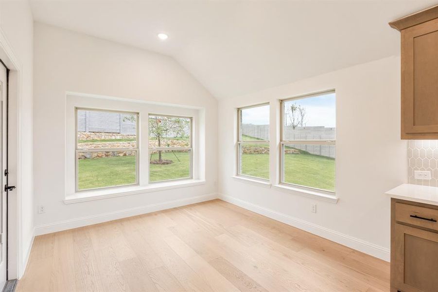 Spacious, unfurnished interior of a new home in Painted Tree Woodland District 50, McKinney (Image 27). Spacious, unfurnished interior of a new home in Painted Tree Woodland District 50, McKinney (Image 27).