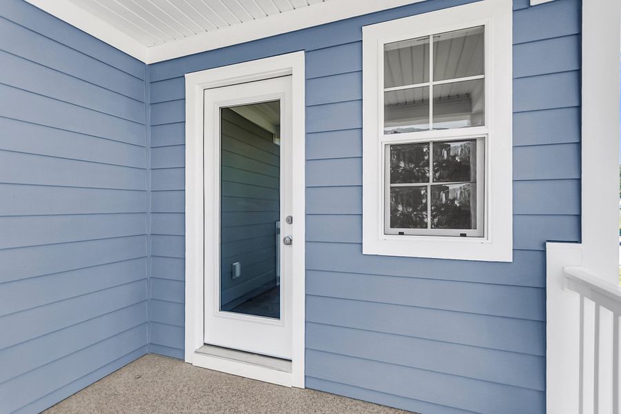 Exterior details and patio area of a home in , Summerville (Image 21).