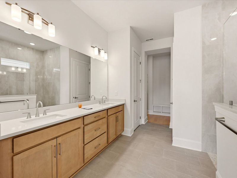 Owner's Bath