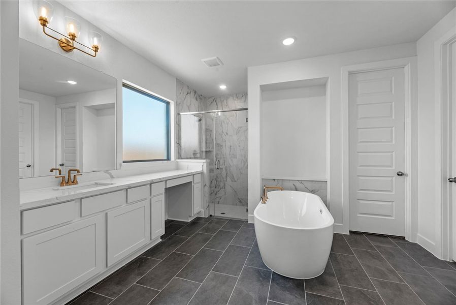 Furnished interior view inside a new home in Lago Mar, Texas City (Image 7).