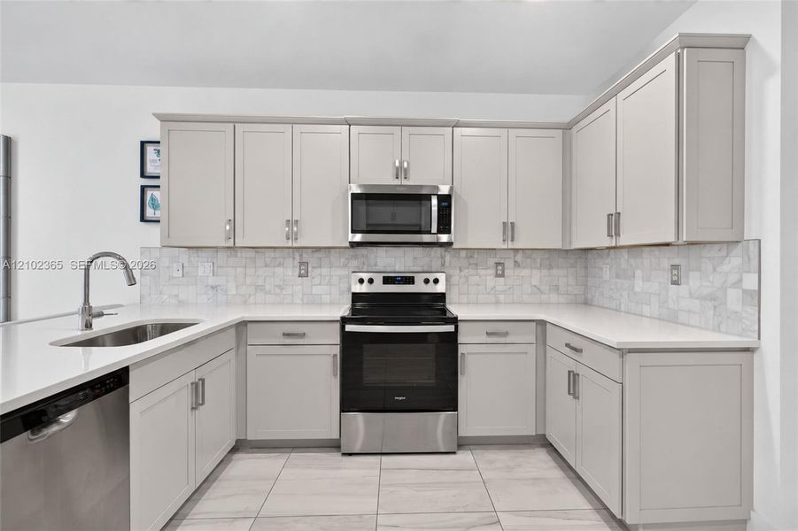Furnished interior view inside a new home in , Pembroke Pines (Image 26).