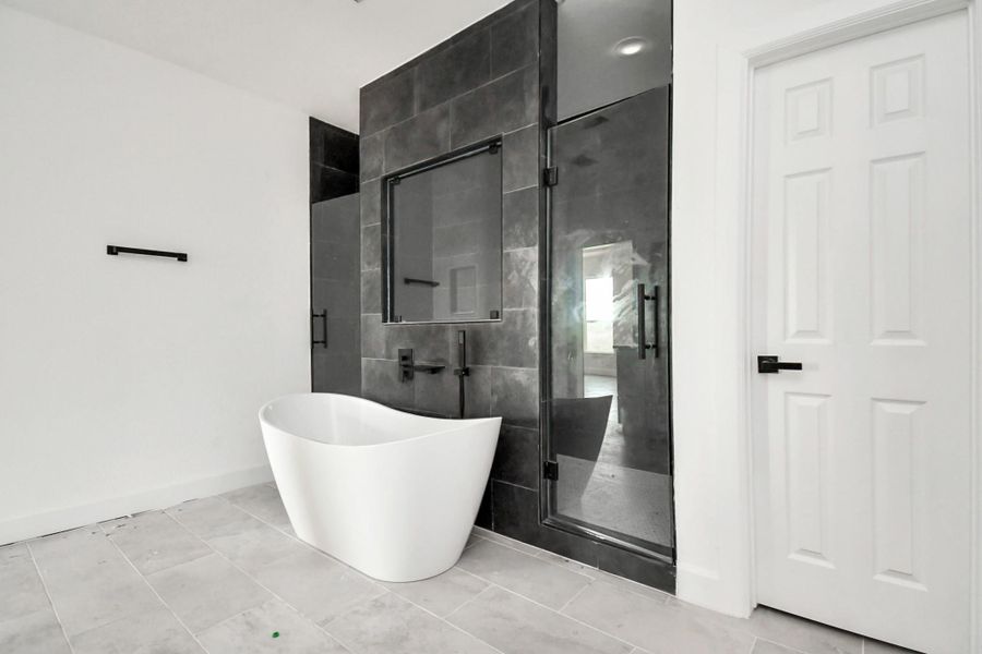 Furnished interior view inside a new home in , Angleton (Image 5).