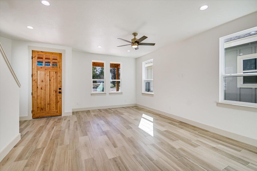 Spacious, unfurnished interior of a new home in , Wimberley (Image 12).