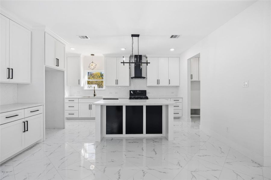 Furnished interior view inside a new home in , Houston (Image 14).