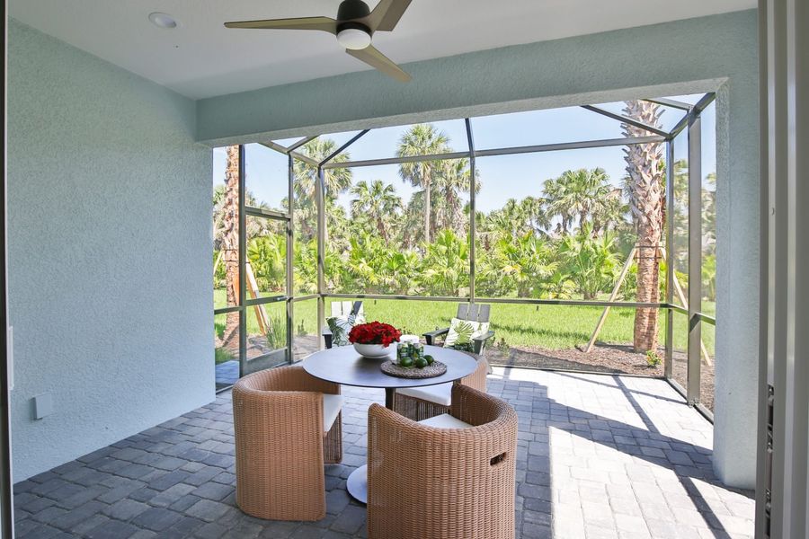 Representative exterior details of a home built from the Dream 2 by Neal Communities in Boca Royale Golf & Country Club at Wellen Park, Englewood (Image 4).